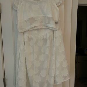 SHEIN 2 pc  White Floral A-Line Skirt & halter top